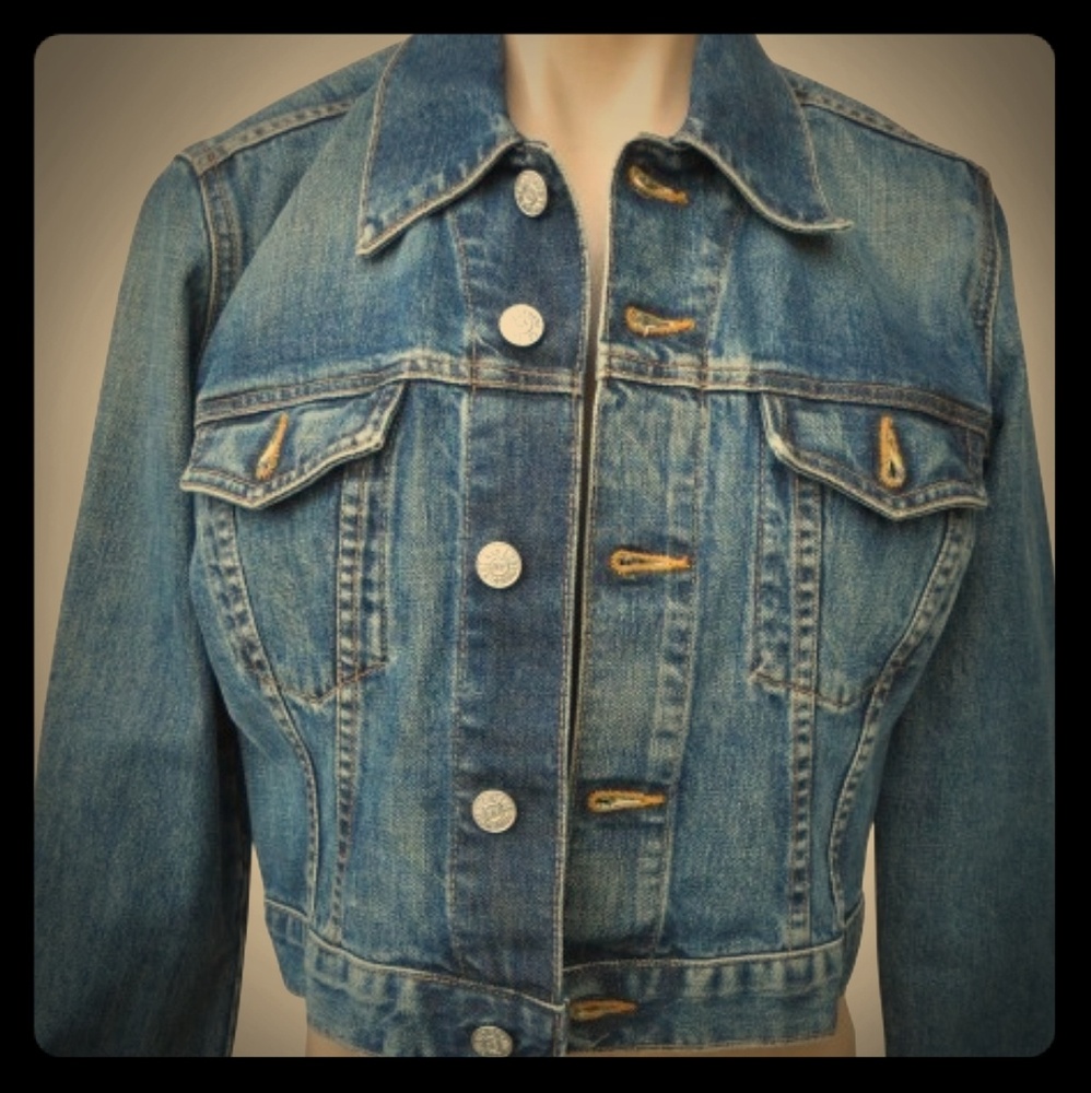 RED ENGINE CROPPED JEAN JACKET SIZE MEDIUM